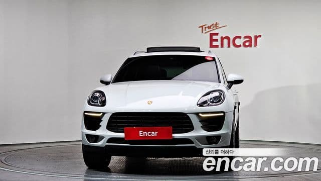 Porsche Macan 95B, 2017 3