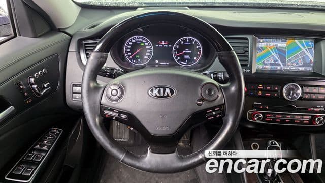 Kia K9 Special, 2013 13