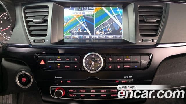 Kia K9 Special, 2013 15