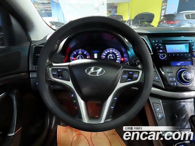 Hyundai i40 Modern, 2012 10