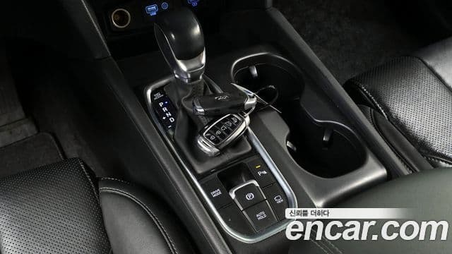 Hyundai Santa Fe TM Exclusive, 2020 9