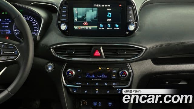 Hyundai Santa Fe TM Exclusive, 2020 17