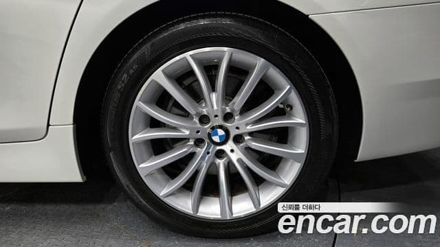 BMW 5시리즈 (F10) Luxury, 2014 все фото