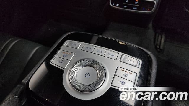 Genesis G80 (RG3) бензин 2.5 турбо AWD, 2021 19