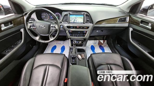 Hyundai LF Sonata Special, 2016 7
