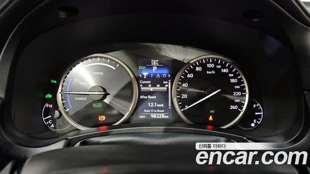 Lexus NX300h Supreme, 2017 8