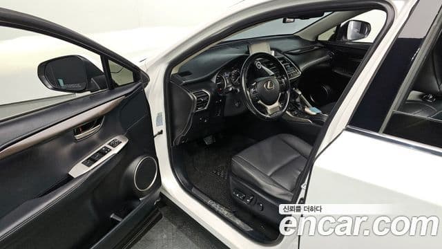 Lexus NX300h Supreme, 2017 11