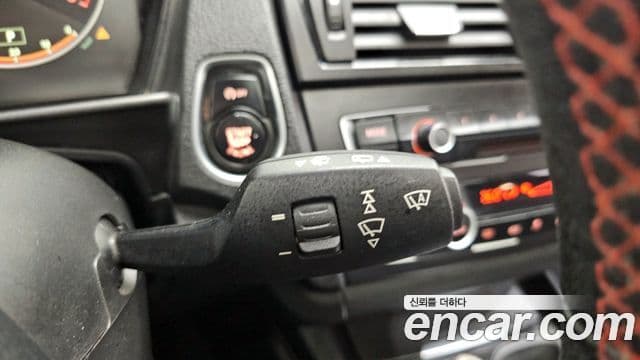 BMW 1시리즈 (F20) 120d Sport Pack 1 5도어, 2013 16