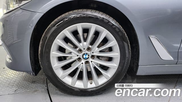 BMW 5시리즈 (G30) 520d xDrive Luxury Plus, 2018 все фото