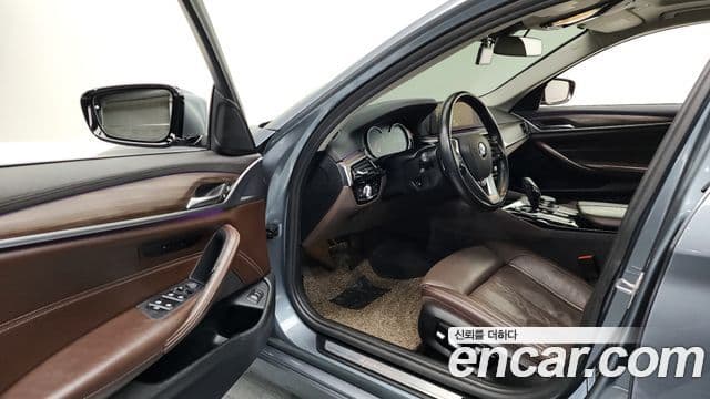BMW 5시리즈 (G30) 520d xDrive Luxury Plus, 2018 10