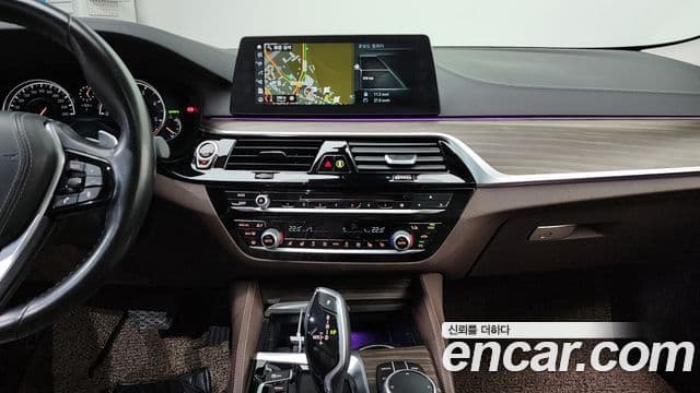 BMW 5시리즈 (G30) 520d xDrive Luxury Plus, 2018 14