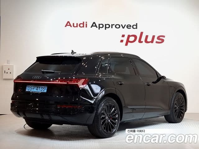 Audi Q8 e-Tron (GE) Premium, 2024 2