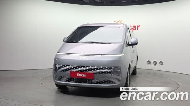 Hyundai Staria Modern, 2025 3