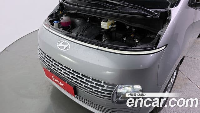 Hyundai Staria Modern, 2025 6
