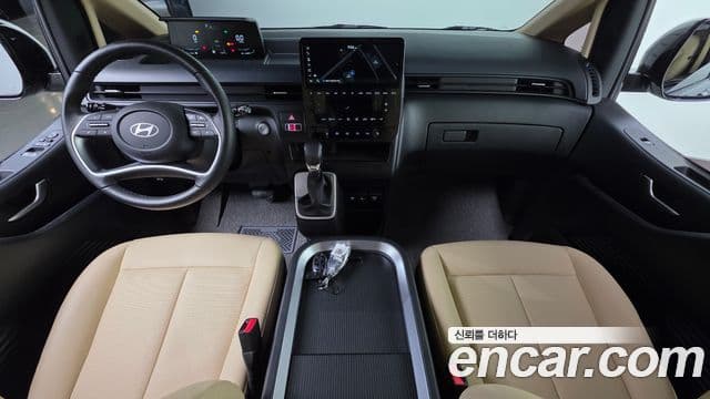 Hyundai Staria Modern, 2025 7