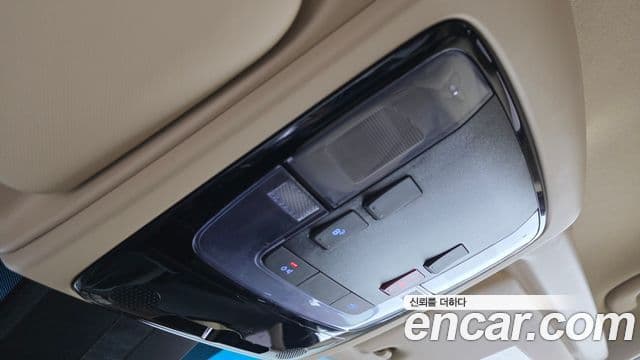 Hyundai Staria Modern, 2025 15