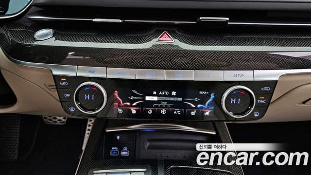 Genesis G80 (RG3) бензин 3.5 турбо AWD, 2024 18