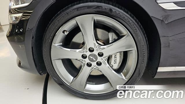 Genesis G80 (RG3) бензин 2.5 турбо AWD, 2023 все фото