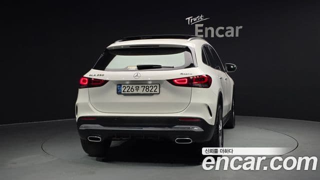 Mercedes-Benz GLA-класс H247 GLA250 4MATIC, 2021 4
