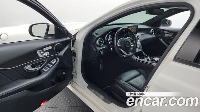 Mercedes-Benz C-класс W205 AMG Line, 2017 10