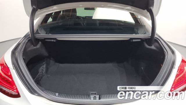 Mercedes-Benz C-класс W205 AMG Line, 2017 20