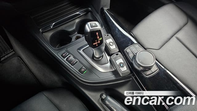 BMW 3시리즈 (F30), 2017 9