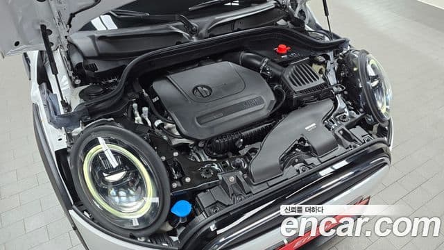 Mini Cooper 3세대, 2024 6