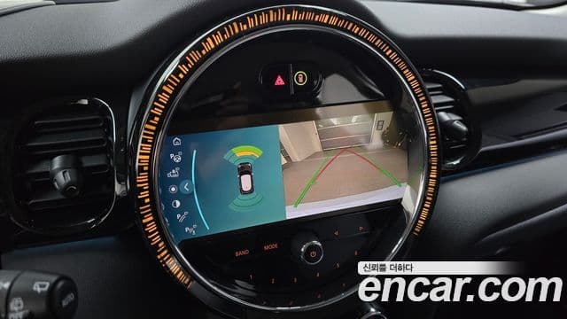 Mini Cooper 3세대, 2024 15