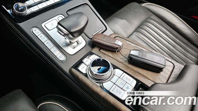 Genesis G90 Premium Luxury, 2019 9