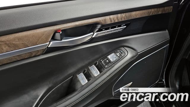 Genesis G90 Premium Luxury, 2019 19