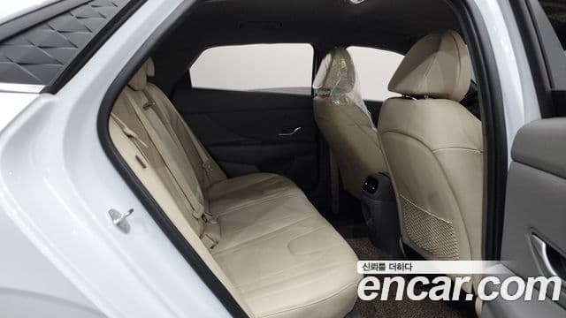 Hyundai The / новый New Avante (CN7) Inspiration, 2024 12