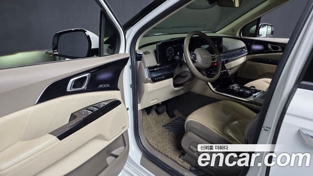 Kia Carnival 4세대 Signature, 2023 10