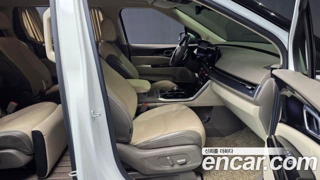 Kia Carnival 4세대 Signature, 2023 11