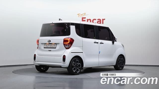 Kia The / новый New Ray Signature, 2021 2