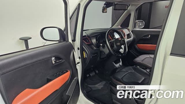 Kia The / новый New Ray Signature, 2021 10