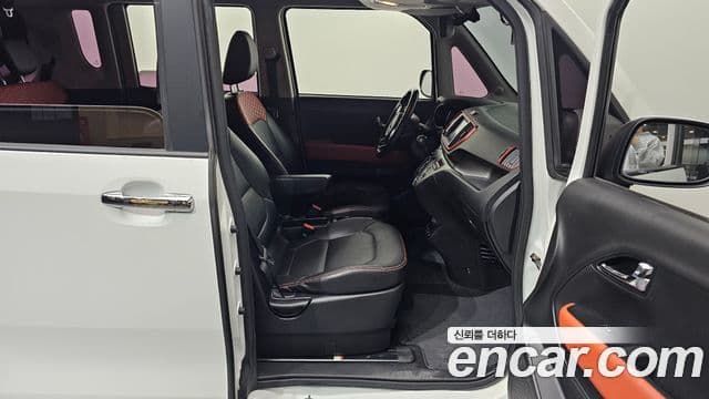 Kia The / новый New Ray Signature, 2021 11