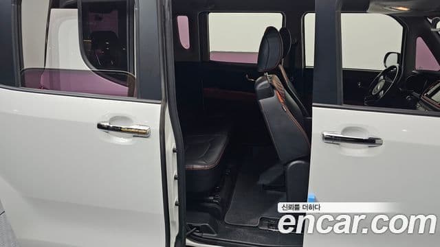 Kia The / новый New Ray Signature, 2021 12