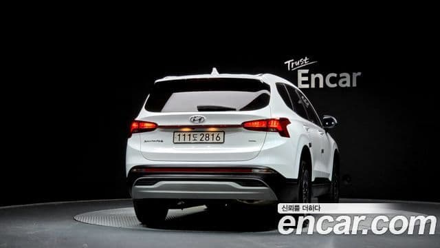 Hyundai The / новый New Santa Fe Exclusive, 2022 4