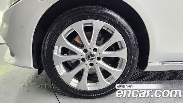 Mercedes-Benz E-класс W213 Exclusive, 2019 все фото