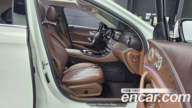 Mercedes-Benz E-класс W213 Exclusive, 2019 12