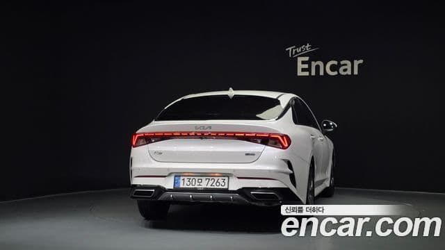Kia K5 гибрид 3세대 Prestige, 2022 4