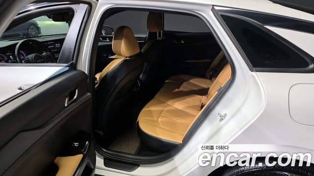 Kia K5 гибрид 3세대 Prestige, 2022 11