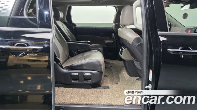 Kia The / новый New Carnival 4세대 Signature, 2025 12