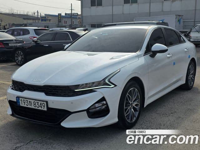 Kia K5 3세대 Prestige, 2022 2