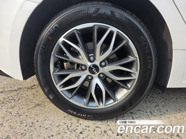 Kia K5 3세대 Prestige, 2022 18