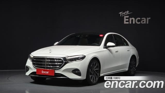 Mercedes-Benz E-класс W214 Exclusive, 2026 1