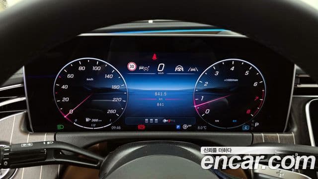 Mercedes-Benz E-класс W214 Exclusive, 2026 8