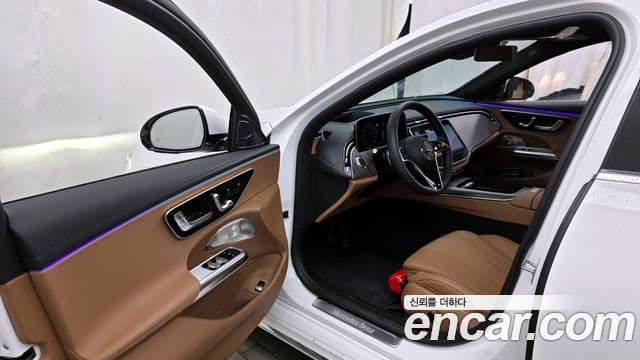 Mercedes-Benz E-класс W214 Exclusive, 2026 10