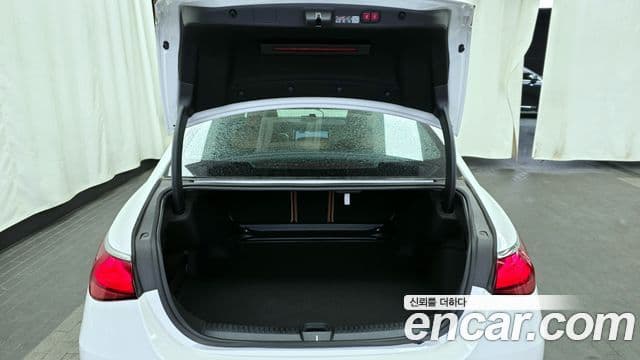 Mercedes-Benz E-класс W214 Exclusive, 2026 20