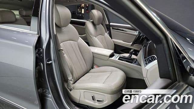 Hyundai Genesis DH Modern, 2016 10